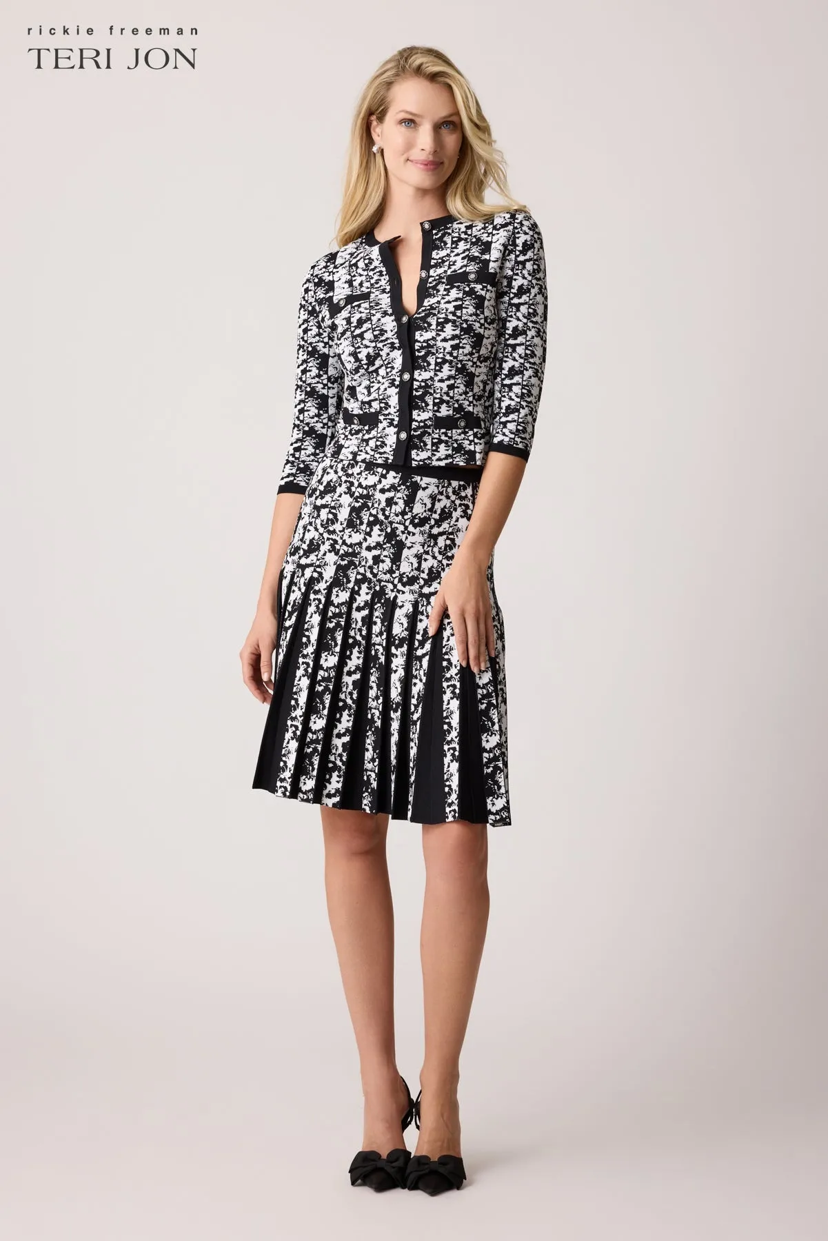 Double Knit Printed Box Pleat Skirt - Black White