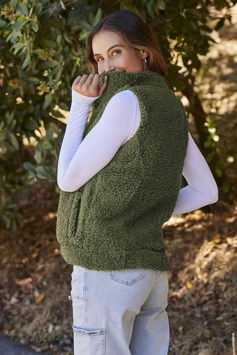 Extra Warm Sleeveless Snap Down Sherpa Vest