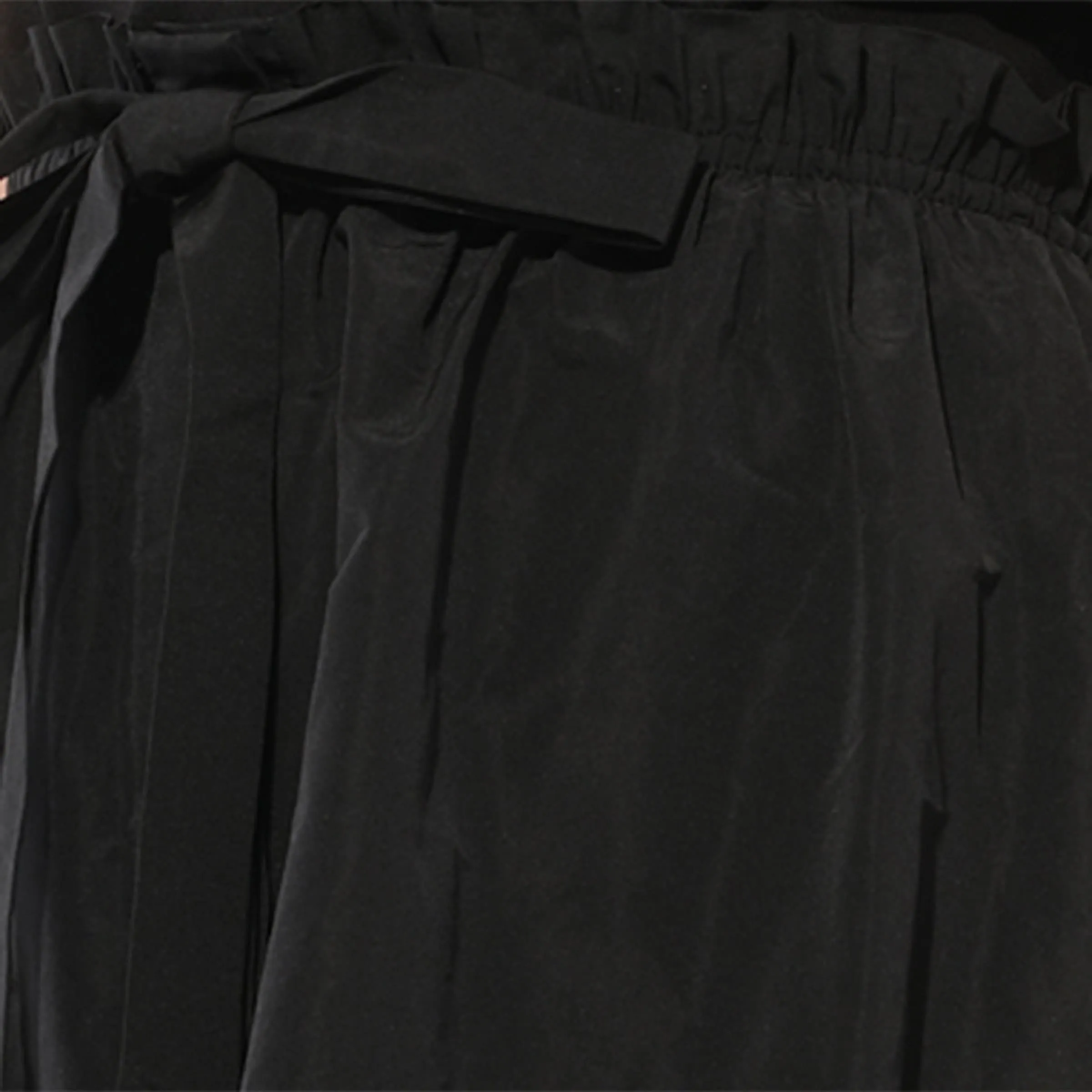 Podium L62 Slited Skirt in Black