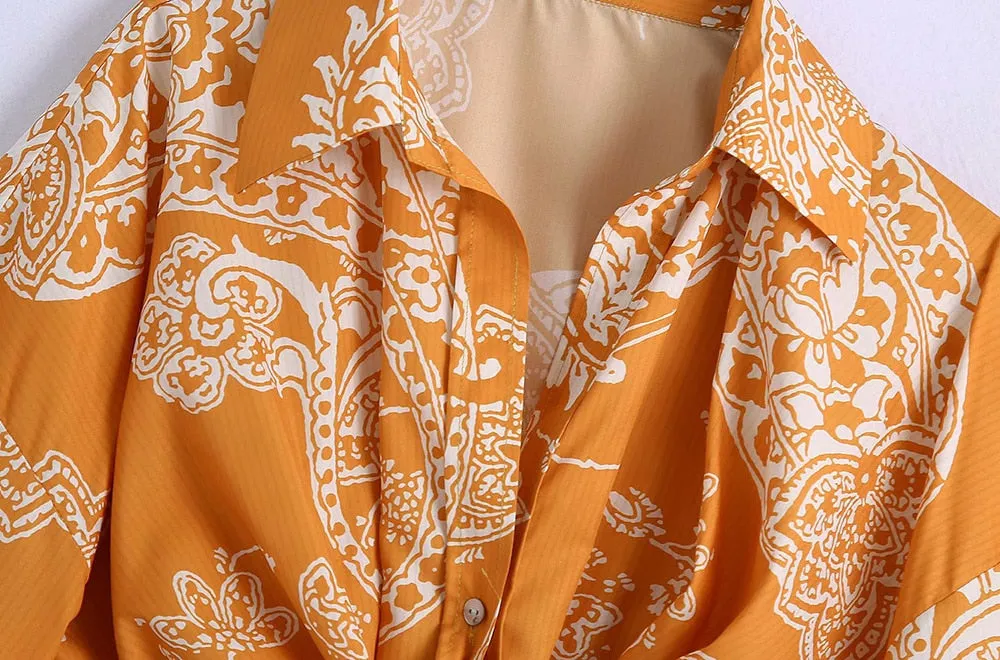 PRINTED TOP WITH KNOT