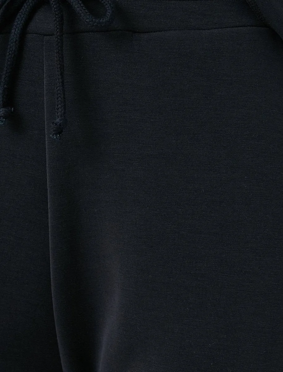 Soft Jogger Pants in Black