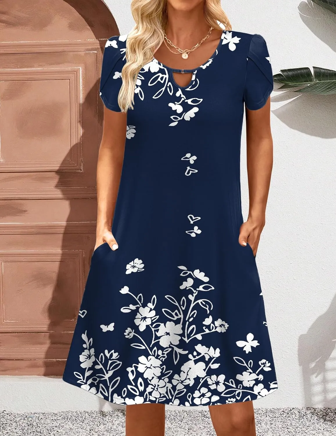 Zeagoo Women's Casual A-Line Dresses with Pockets Summer Floral Tshirt Dress Short Sleeve Mini Dress Flowy Sundresses